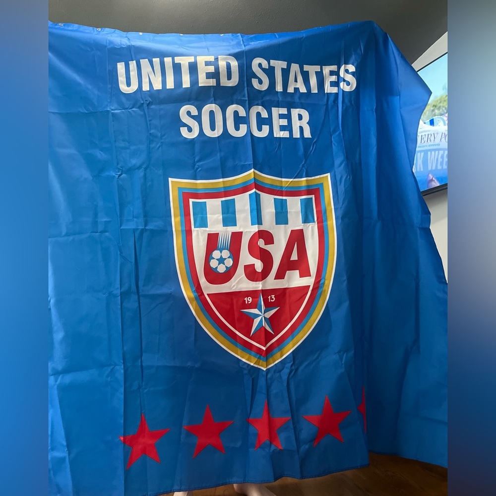 NWT rare USA soccer red, white, and blue jersey style shower curtain